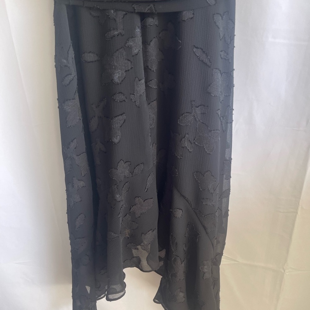 CeCe Black Asymmetrical Floral Tie-Waist Dress - Picture 5 of 6